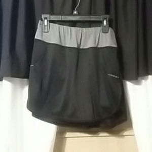 Womens active workout skirt/skort